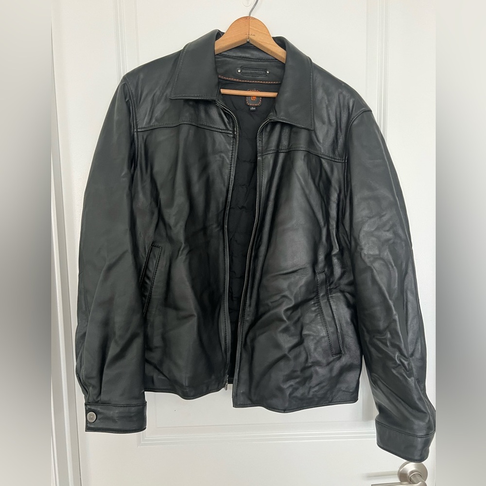 Men’s Wilson Leather leather jacket. Size Large